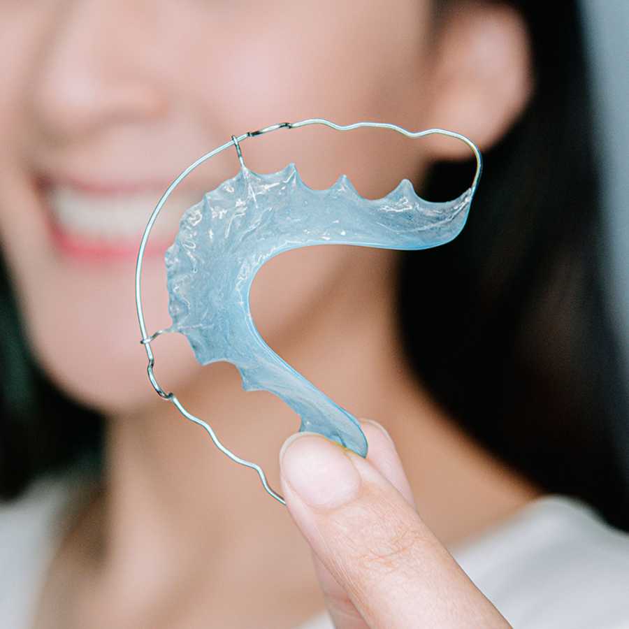 dental-retainer-in-dubai